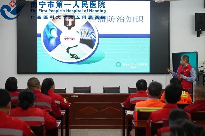 口腔健康，笑口常开，如何选择一家优质的口腔医院