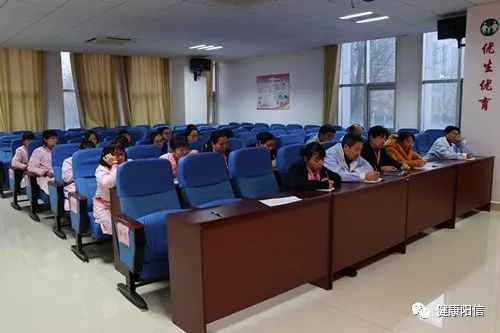 西南医院24小时人工服务，守护健康，昼夜无休的温暖港湾