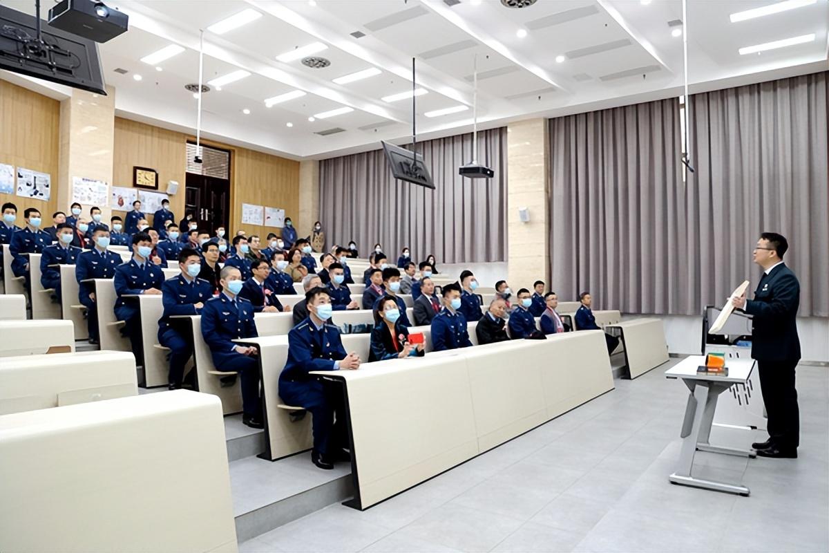 探访唐都医院，了解其工作时间与医疗服务