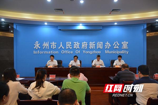 医院投诉公示牌，透明化管理的窗口