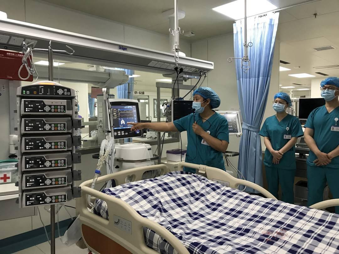 三甲医院科室主任级别，责任、挑战与成长路径