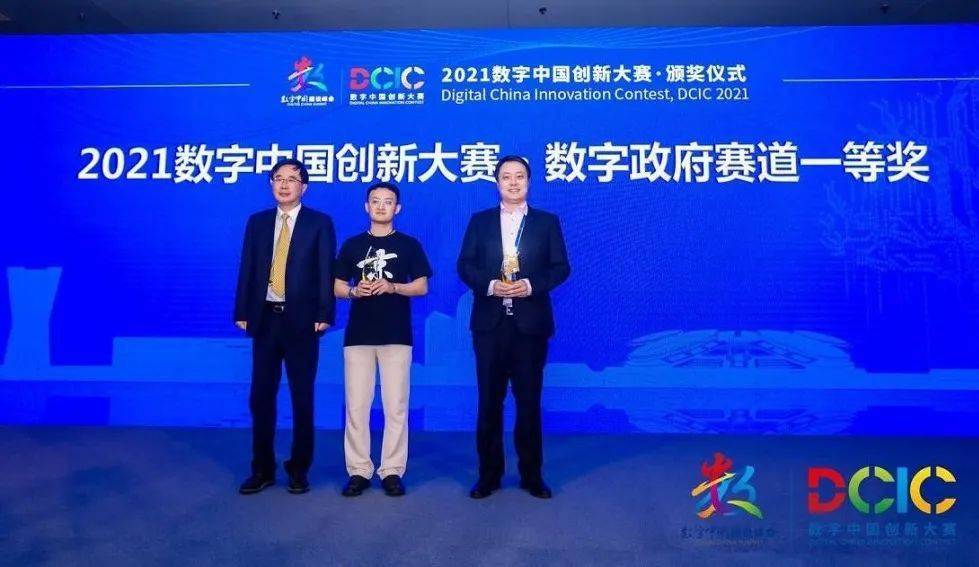 澳门一码一肖一特一中，2025年的展望与展望