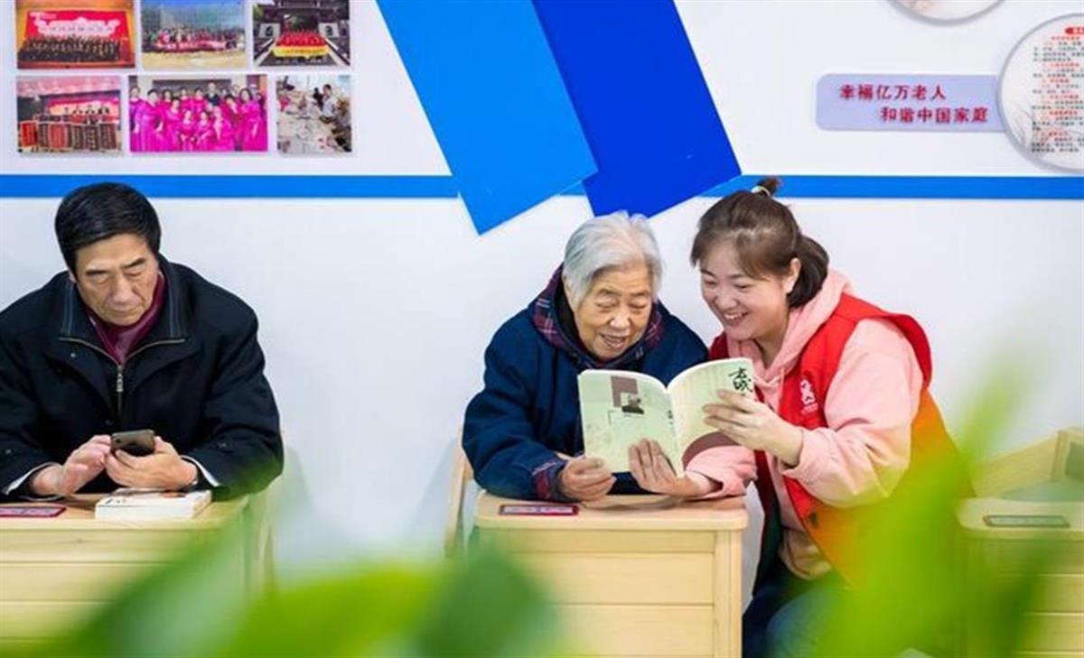 乐讯论坛，网络时代的社区精神家园