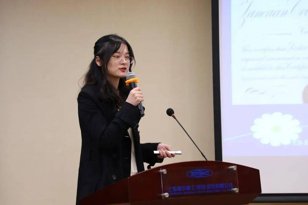 叶柯，才情与颜值并存的青年才俊